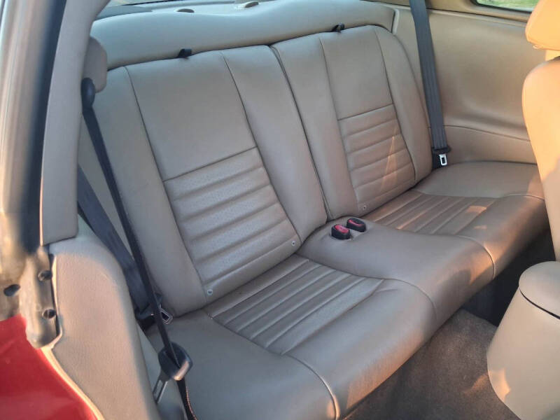2004 Ford Mustang GT Deluxe