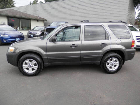 2005 Ford Escape XLT Photo