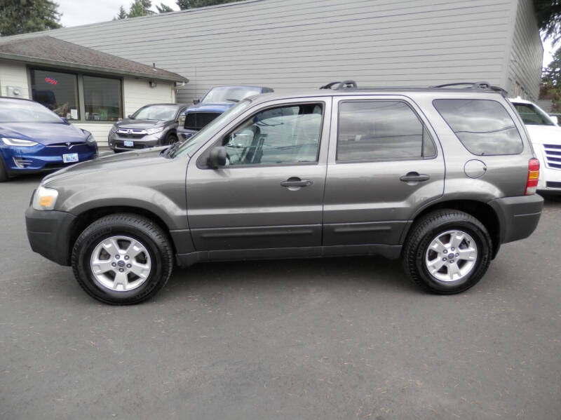 2005 Ford Escape XLT