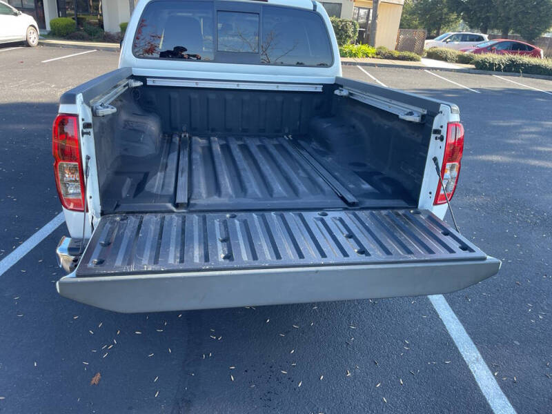 2019 Nissan Frontier SV