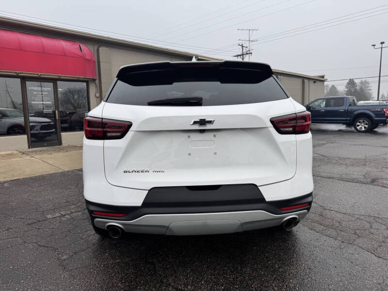 2024 Chevrolet Blazer LT