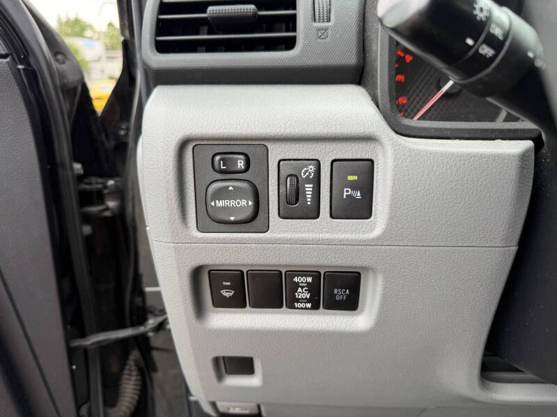 2013 Toyota 4Runner SR5