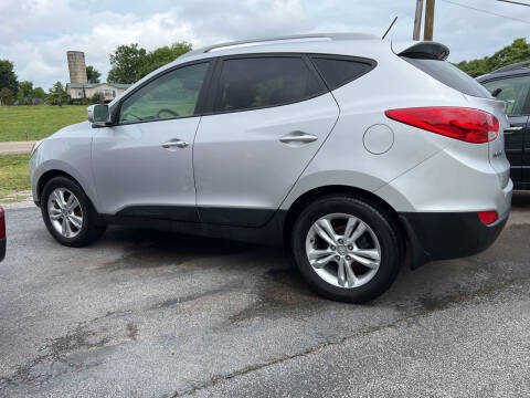 2013 Hyundai Tucson for sale at K & P Used Cars, Inc. in Philadelphia TN