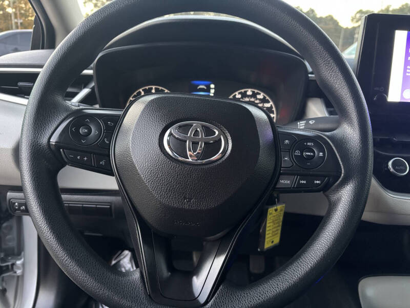 2024 Toyota Corolla LE