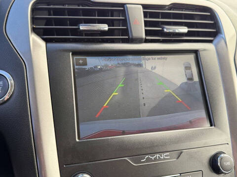 2019 Ford Fusion Hybrid SE