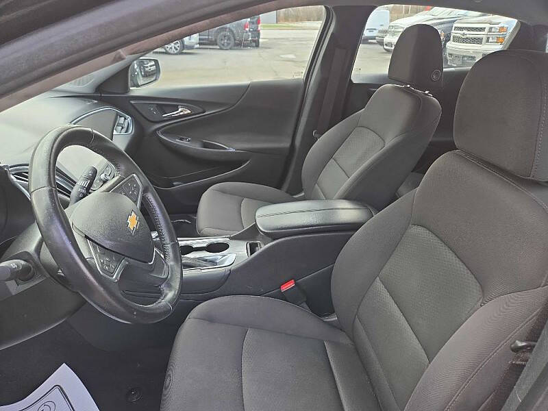 2017 Chevrolet Malibu LT