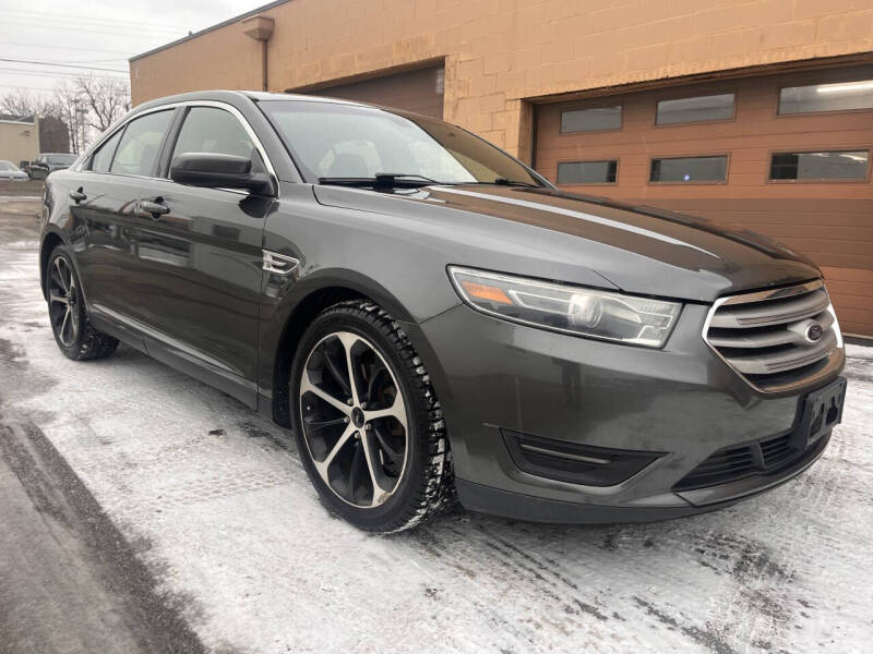 2015 Ford Taurus SEL