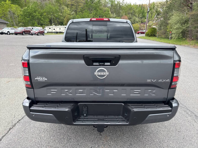 2023 Nissan Frontier SV