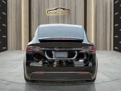 2022 Tesla Model X Plaid