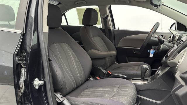 2015 Chevrolet Sonic LT Auto