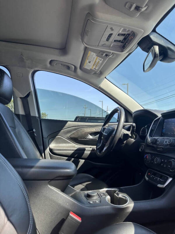 2022 GMC Terrain SLT