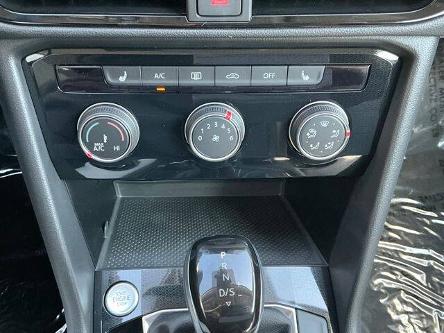 2025 Volkswagen Taos S 4Motion