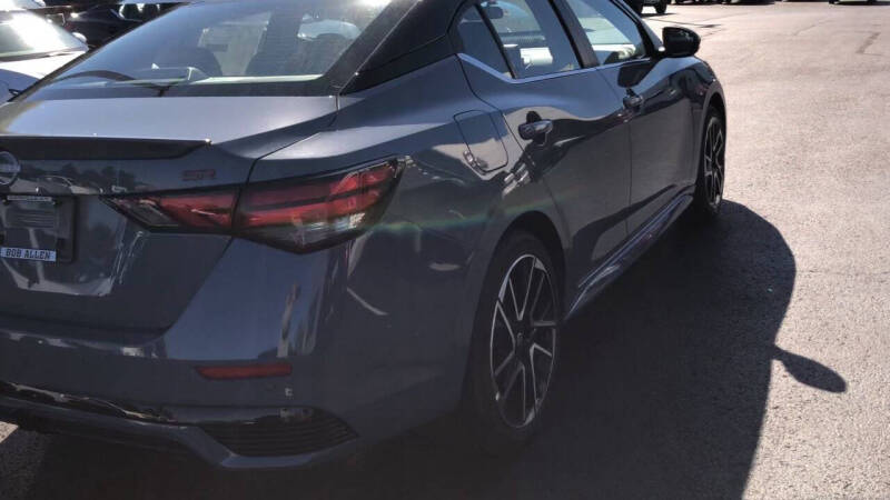 2025 Nissan Sentra SR