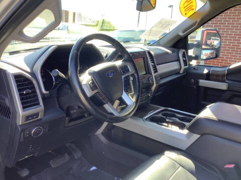 2019 Ford F-350 Super Duty Lariat