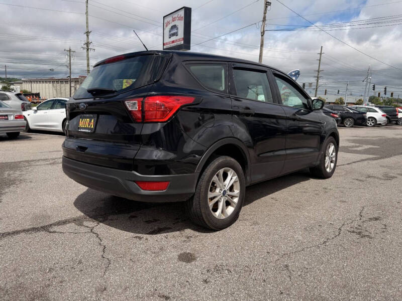 2019 Ford Escape S
