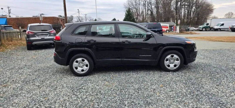 2017 Jeep Cherokee