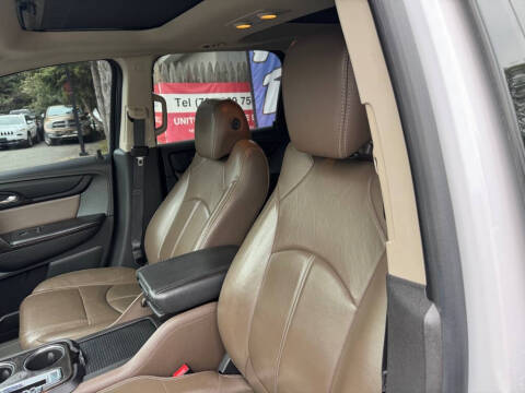 2016 GMC Acadia SLT-1