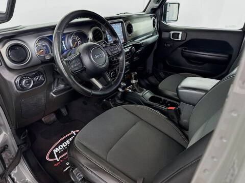 2021 Jeep Gladiator Sport