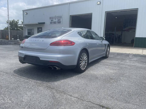 2014 Porsche Panamera 4S