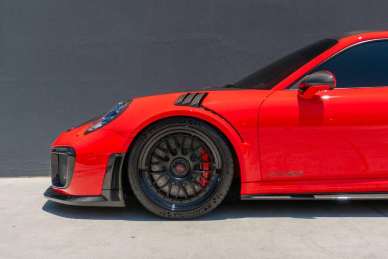 2018 Porsche 911 GT2 RS