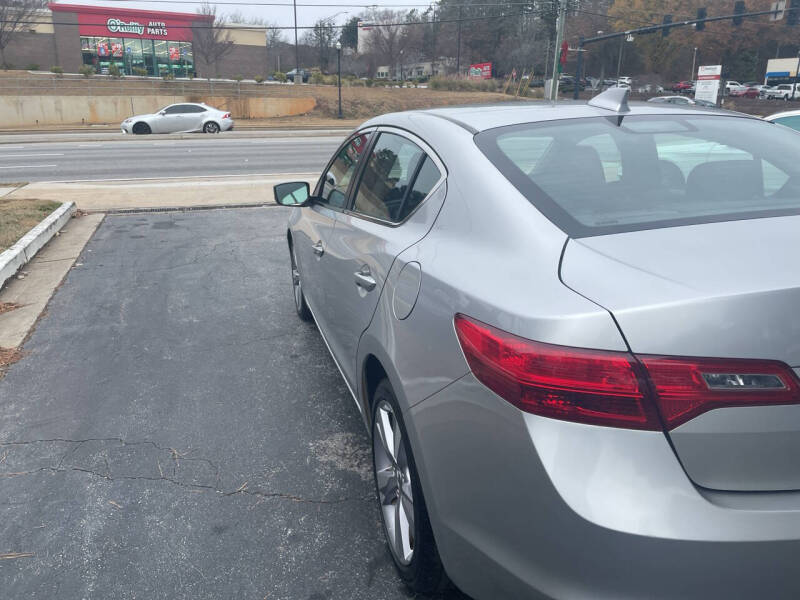 2013 Acura ILX 2.0L w/Premium