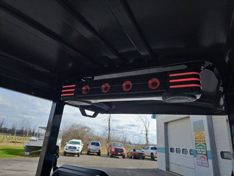 2025 Evolution Maverick 2 + 2