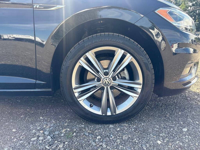 2019 Volkswagen Jetta R-Line