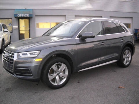 2018 Audi Q5 2.0T quattro Premium Plus