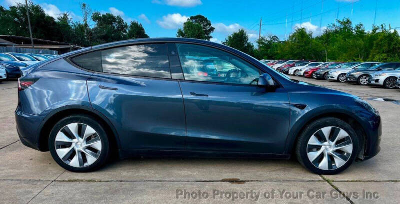 2023 Tesla Model Y Long Range