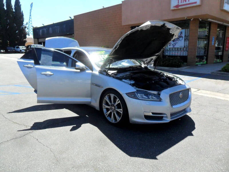 2017 Jaguar XJL Portfolio