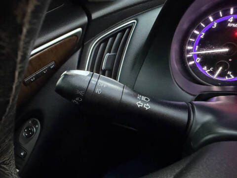 2015 Infiniti Q50 Sport