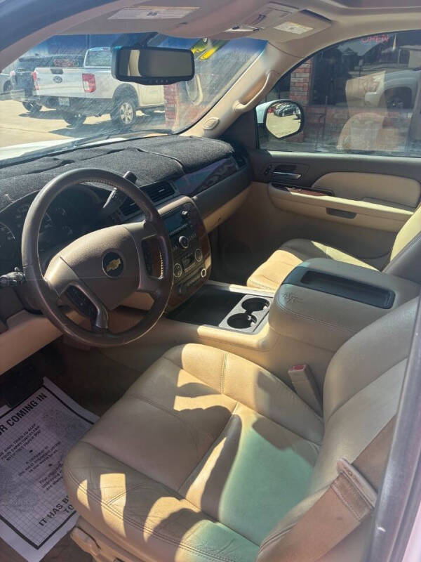 2014 Chevrolet Suburban LT