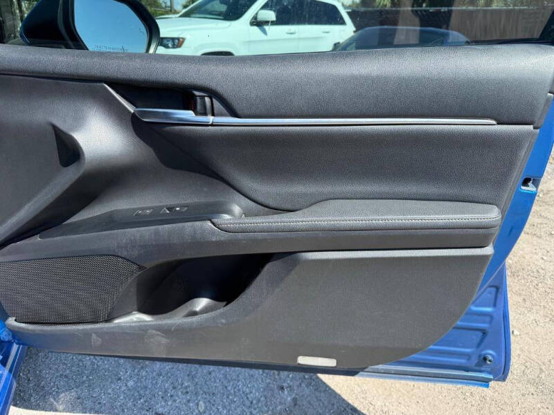 2020 Toyota Camry XSE