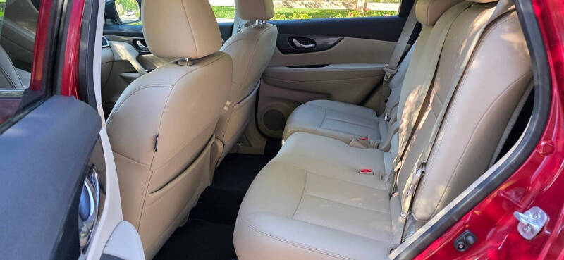 2016 Nissan Rogue SL