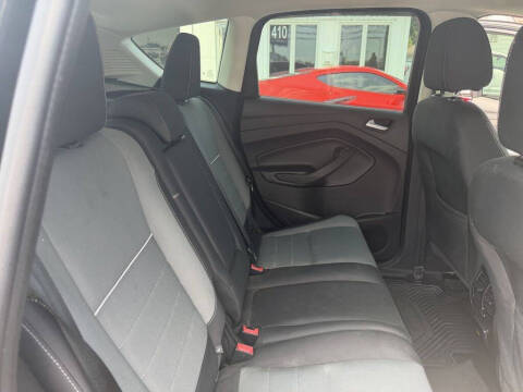 2015 Ford C-MAX Hybrid SE
