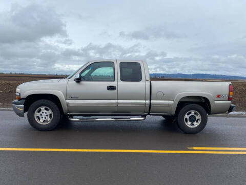 2000 Chevrolet Silverado 1500 for sale at M AND S CAR SALES LLC in Independence OR