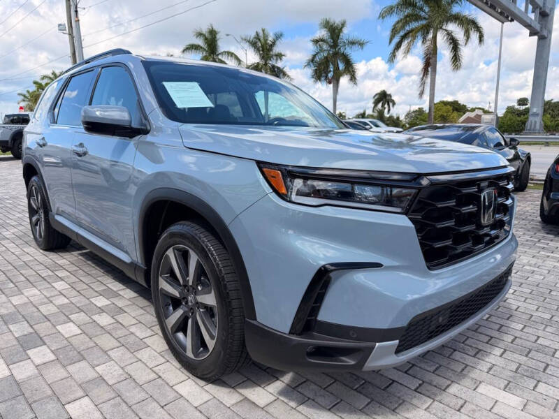 2025 Honda Pilot Touring's photo