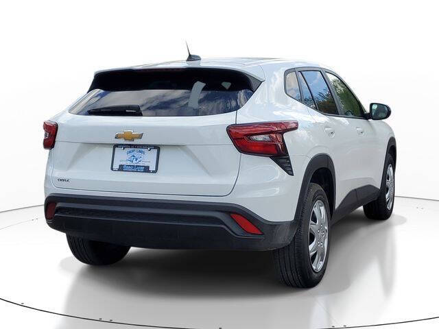 2024 Chevrolet Trax LS