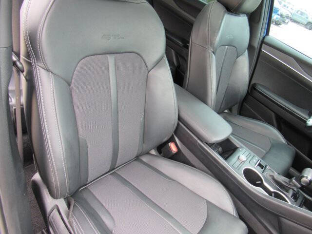 2023 Kia K5