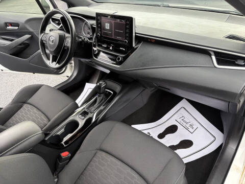 2020 Toyota Corolla Hatchback SE