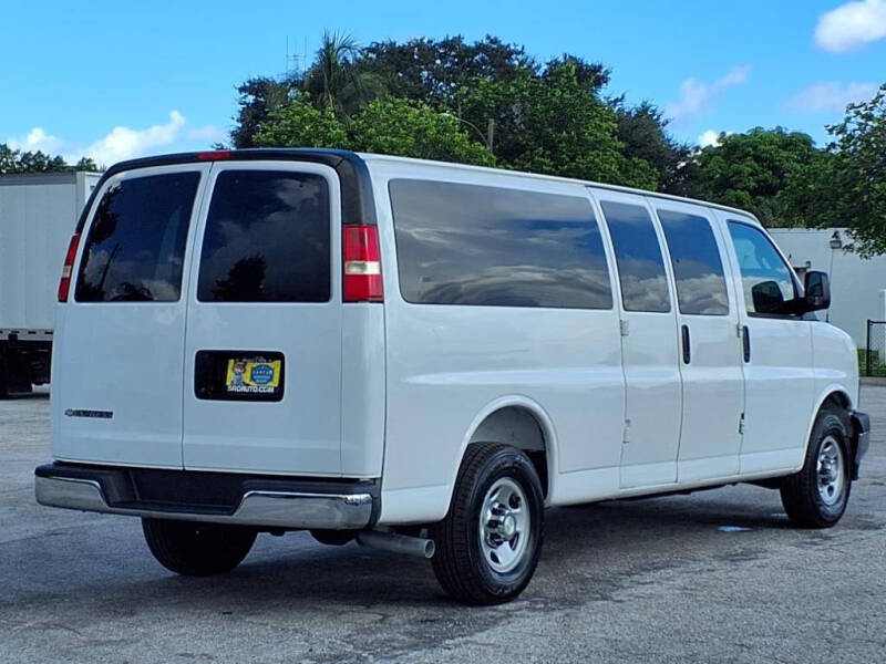 2018 Chevrolet Express LT 3500