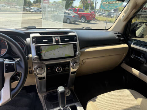 2013 Toyota 4Runner SR5