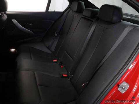 2014 BMW 3 Series 320i