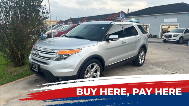 2015 Ford Explorer Limited's photo