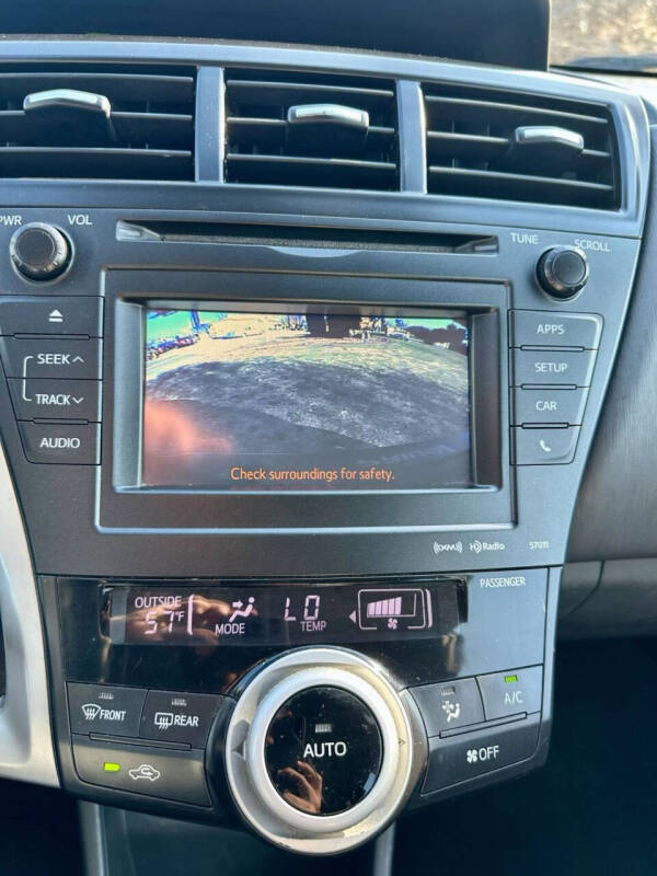 2012 Toyota Prius v Three