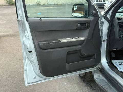 2011 Ford Escape XLT