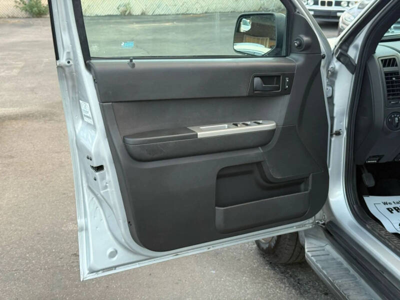 2011 Ford Escape XLT