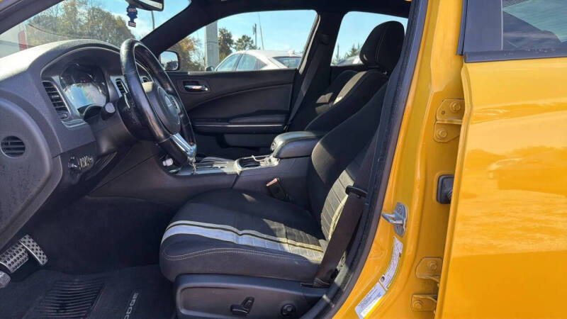 2012 Dodge Charger SRT8 Super Bee