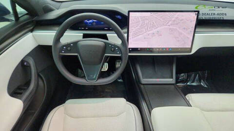2022 Tesla Model S Plaid