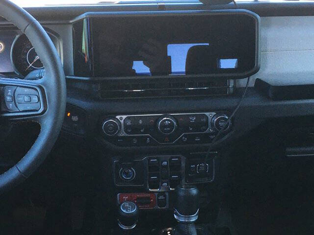 2024 Jeep Gladiator Willys